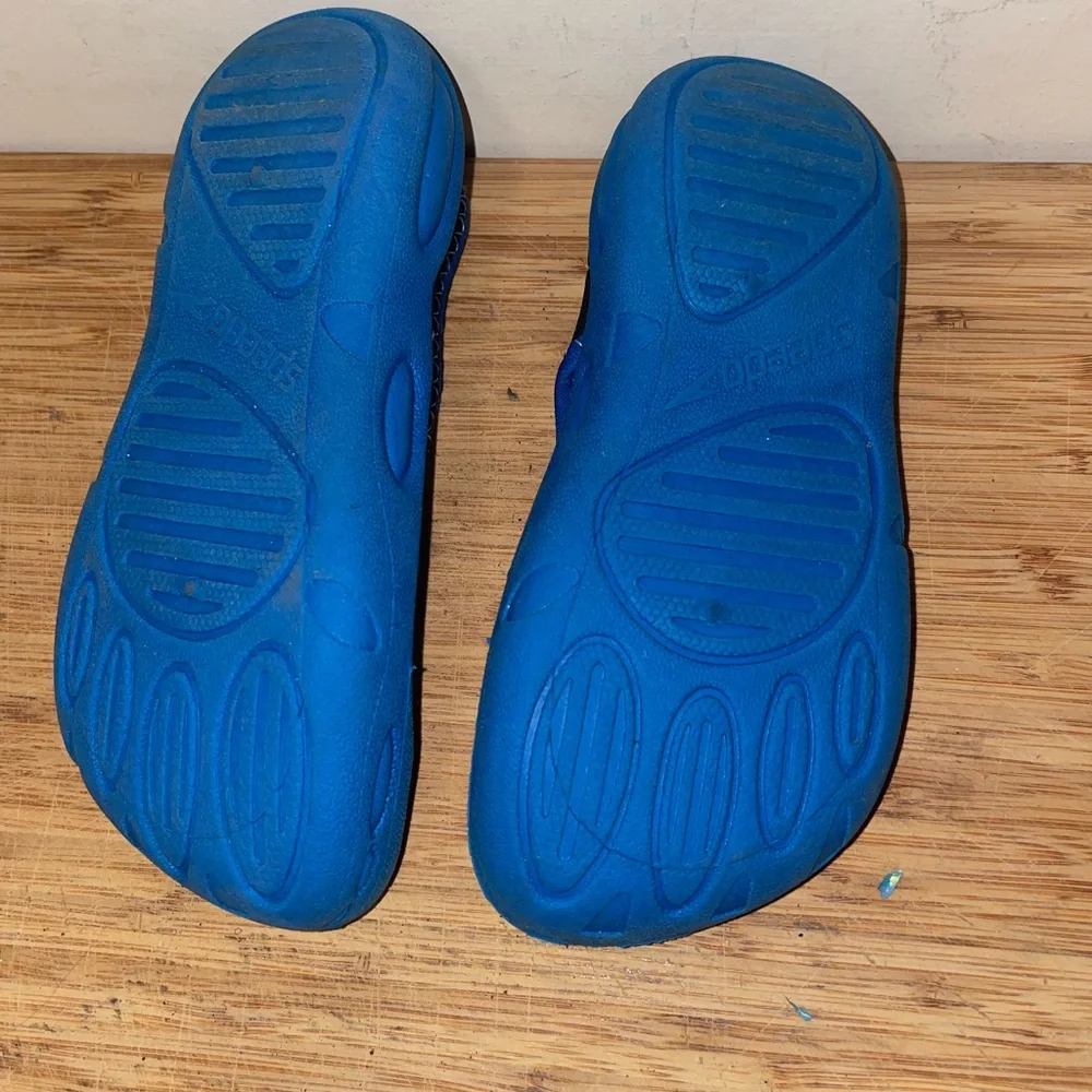 Set of 3 kids water shoes